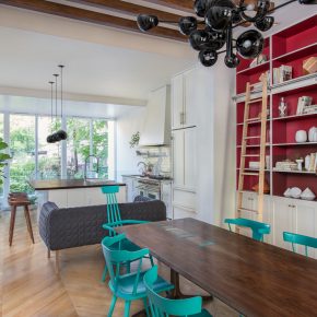 Brooklyn Beauty: Bright Hues in a Modern Kitchen Brooklyn Beauty: Bright Hues in a Modern Kitchen