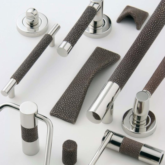 Turnstyle Designs Shagreen Hardware Collection in Alupewt