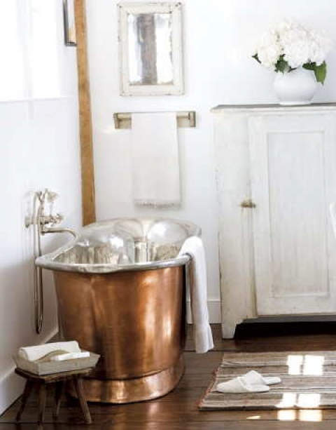 Copper soaking tub-
